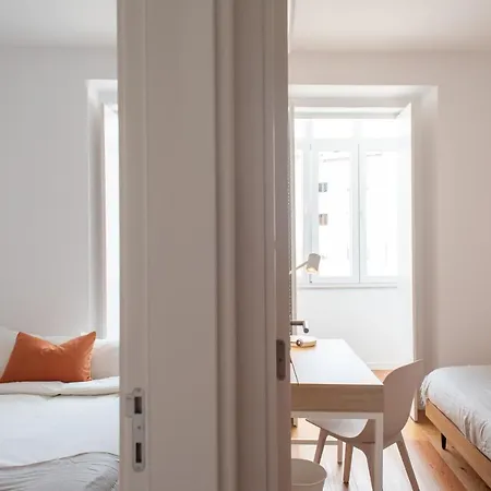 Lägenhet Amaro Ii - Sleek 2 Bedroom In Alcantara *