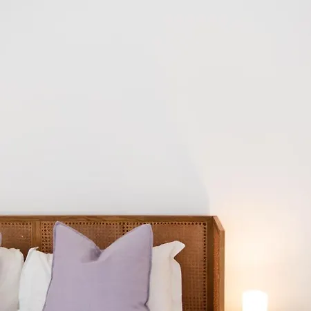 Amaro Ii - Sleek 2 Bedroom In Alcantara Appartement